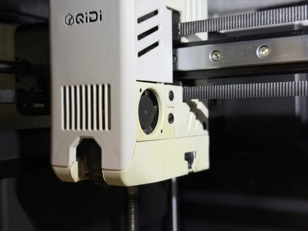 QIDI Q2 Combo実機レビュー：コスパ最強なエンプラ向けCoreXYマシン